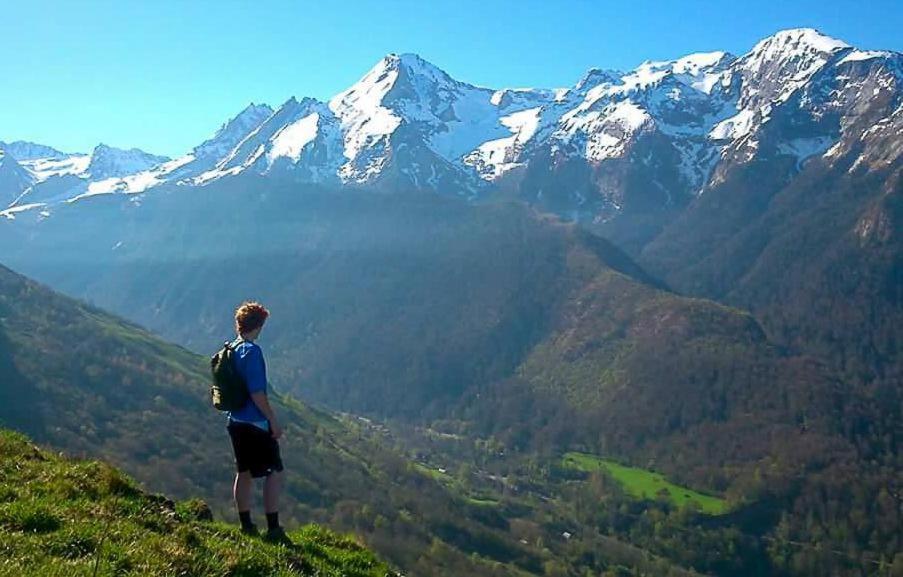 Green Bike Pyrenees Louvie Juzon Esterno foto